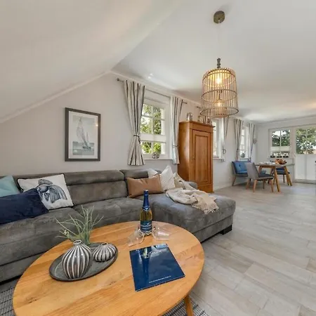 In With Swimming Pool * Zingst