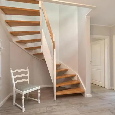 In With Swimming Pool *